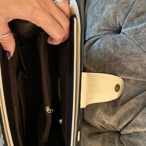 Faux Leather Croc Embossed Handbag